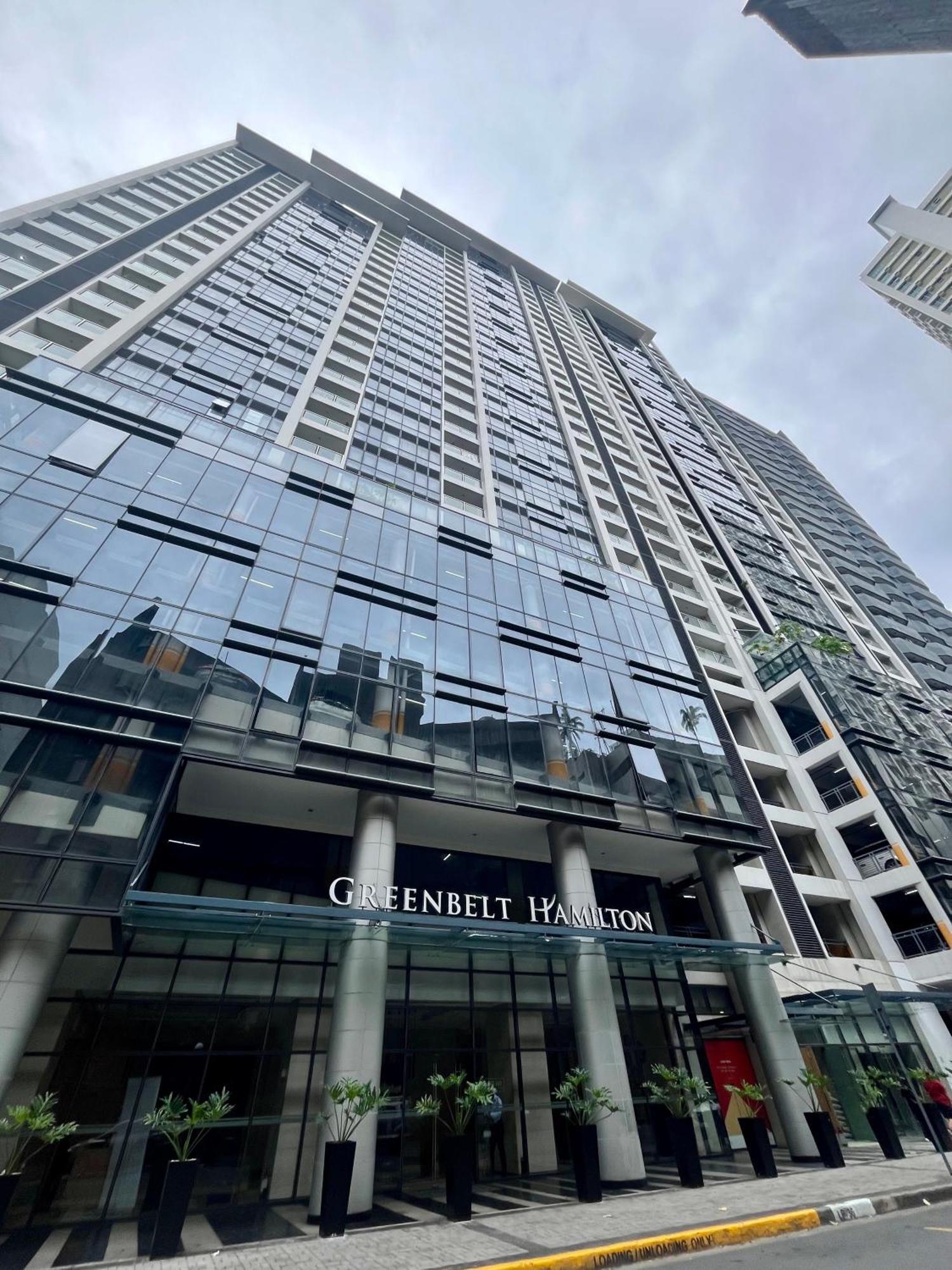 Greenbelt Hamilton Tower 1 San Pedro Makati Exterior foto